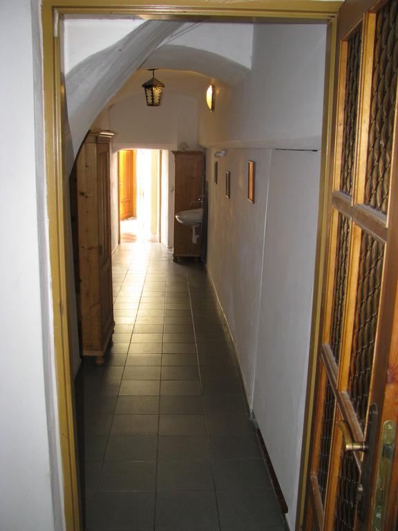 Penzion 102 Pardubice Extérieur photo