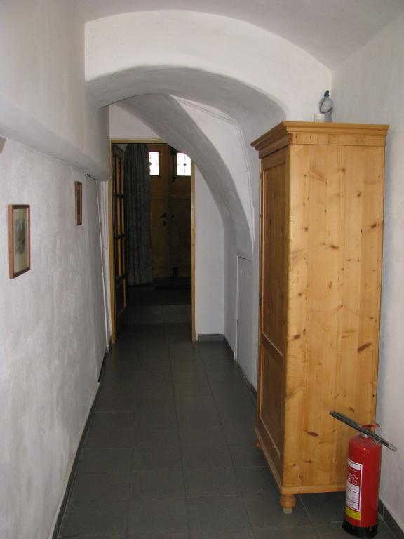 Penzion 102 Pardubice Extérieur photo